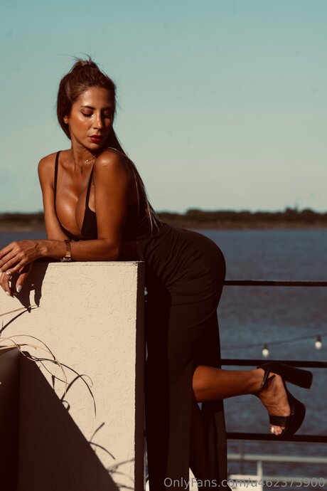 Lolavippp sexy star photo