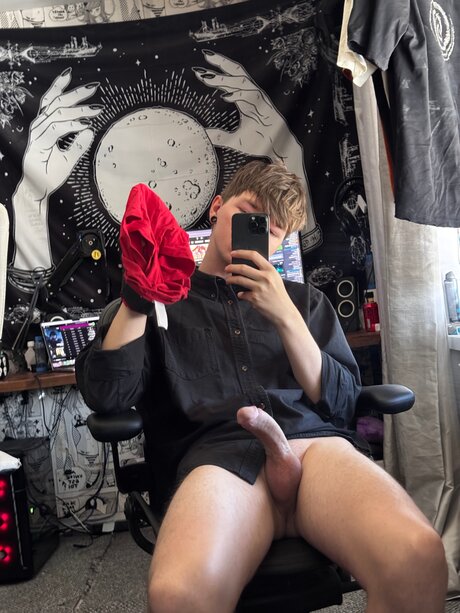 Thebeeb0i hd pornstar pics