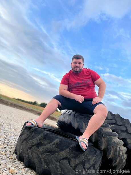 Djomigee profile pic