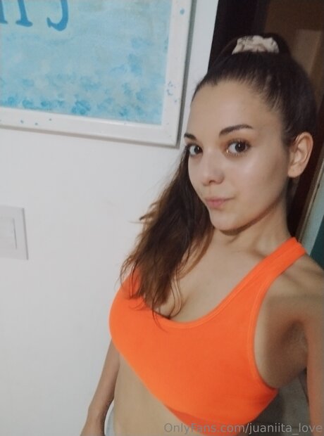 Juaniita Love model free picture