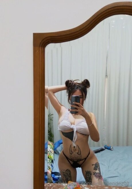 Bellamendez01 hot actress photos