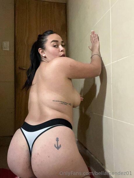 Bellamendez01 erotic actress pic