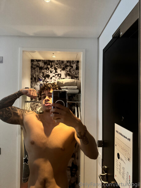 Diegobgil sexy star galleries