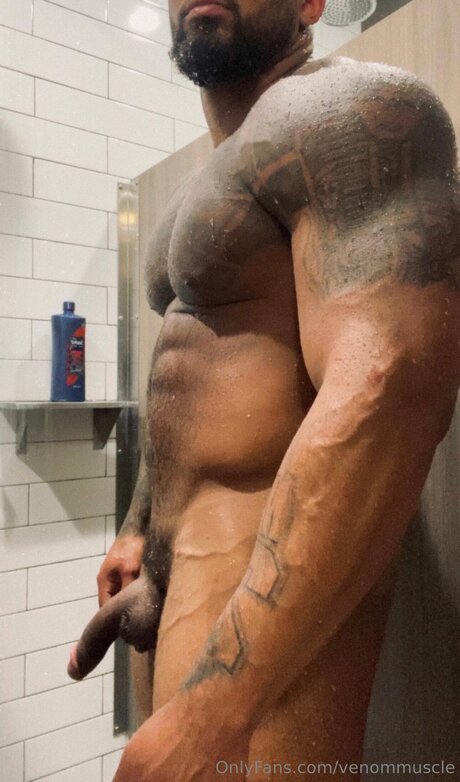 Gymzaddyvenom pornstar perfect pics