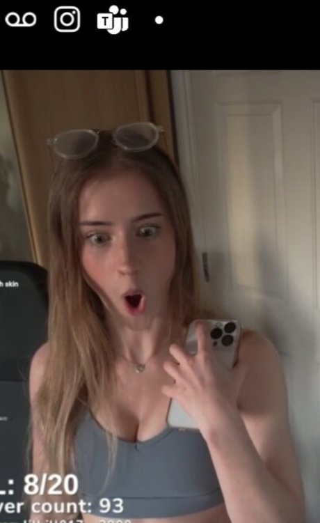 Mira Szalma star sex img