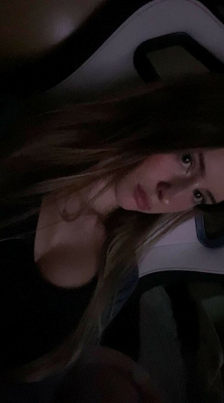 Mira Szalma pornstar free image