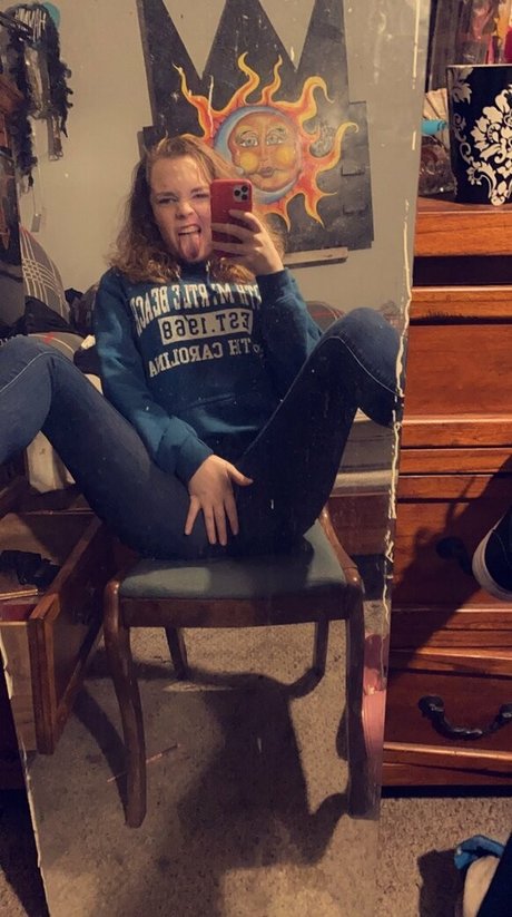 samreigns perfect actress img