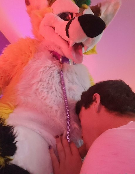 thepineapplefox pornstar image