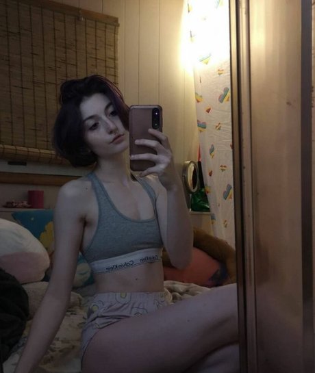 Emmanooodle pornographic star photo