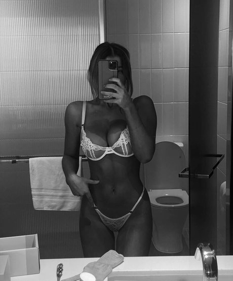 Kayla Butler nude actress pic