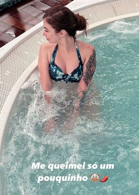 Nicole Diretora pornstar top pic