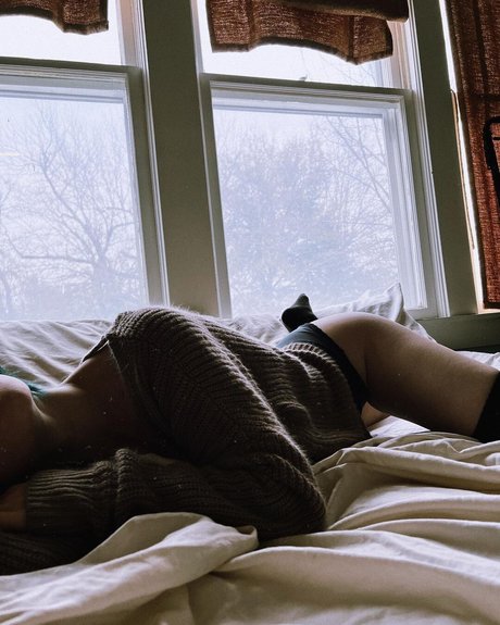 givemethespooks best model photo