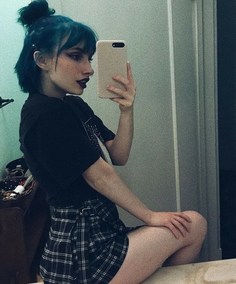 givemethespooks sexy model images