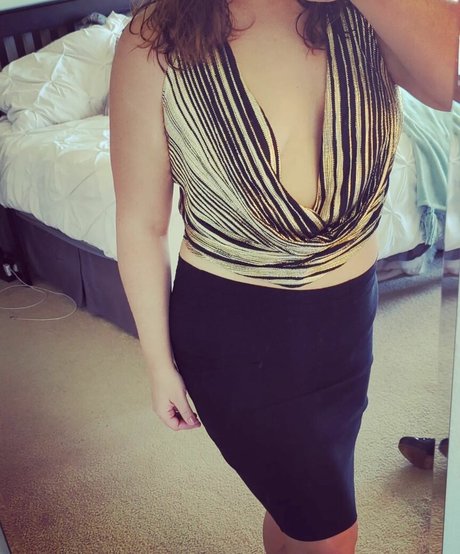 Geekymom Jess hd star photo