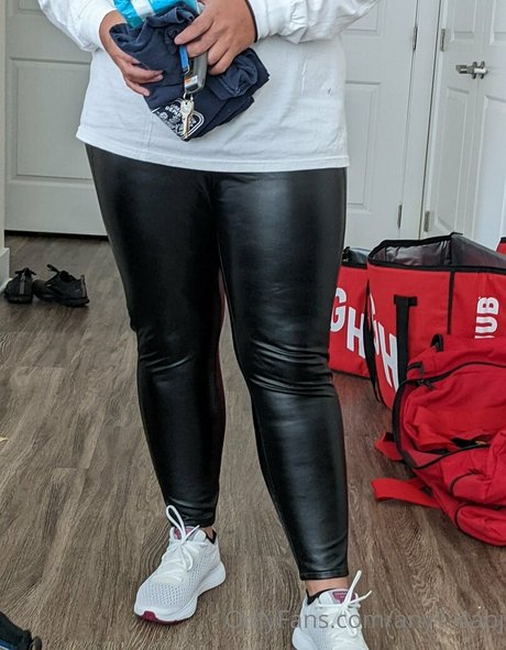 any1 4abj erotic actress img