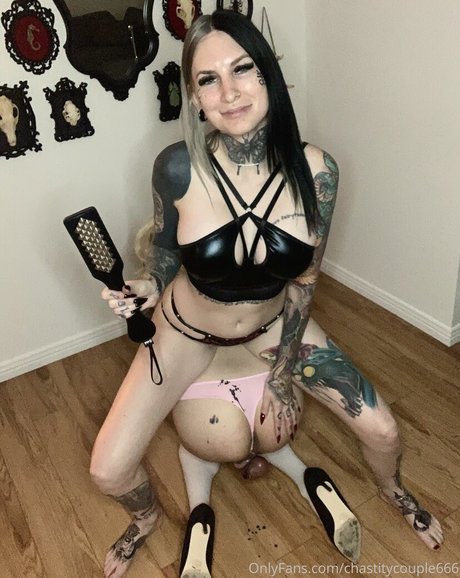 Chastitycouple666 star free picture