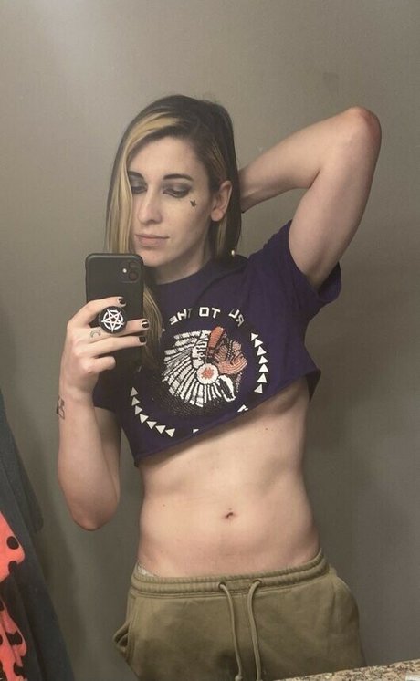 Devi Dionne erotic model photos