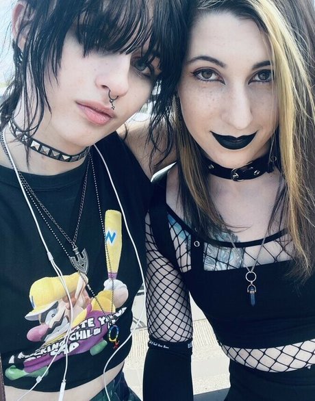 Devi Dionne nudes actress images