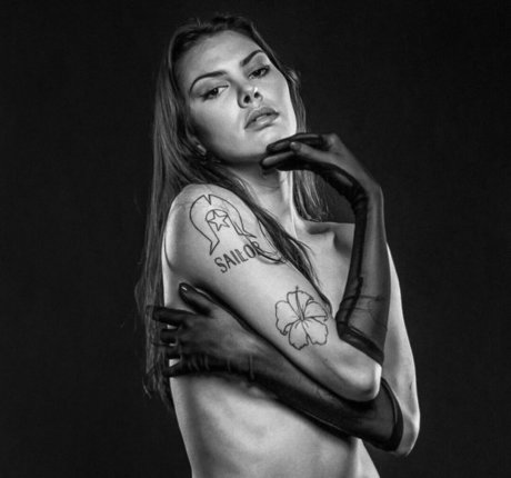 Milisont adult star image