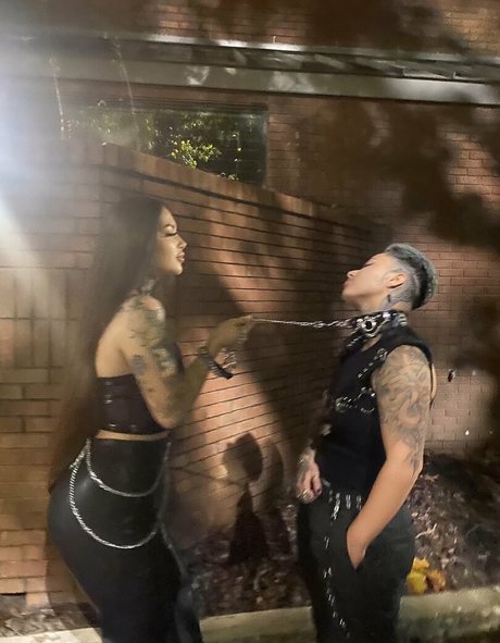 _Leovenus perfect model photos