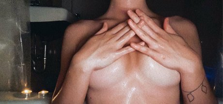 GoddessClaire111 xxx model archive