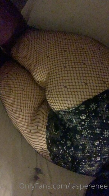 jasperenee sex model photo