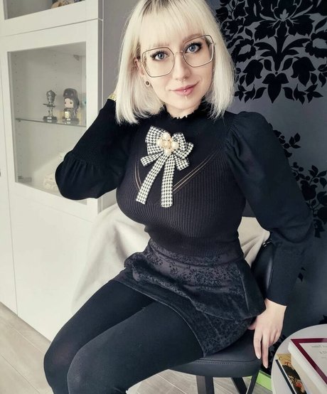 Methvespertine art pornstar img