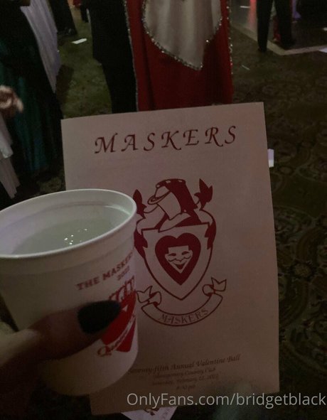 bridgetblack model art pic