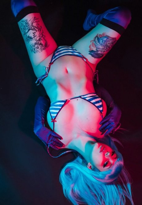 spicynika_ model porn photo