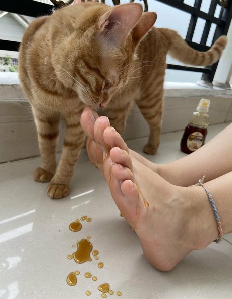 feetbecks art pornstar pic