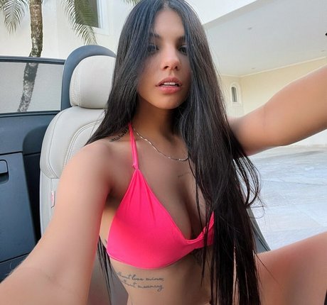 Liandra Bruder exclusive actress pics