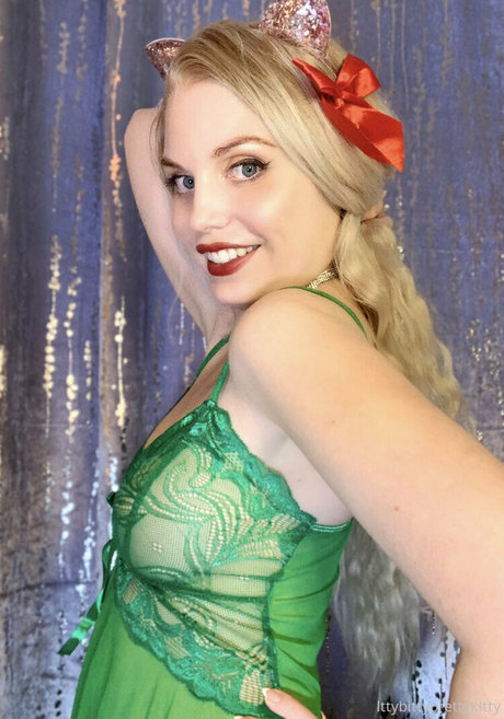 ittybittyprettykittyfree model nude picture