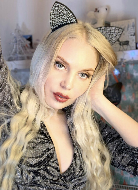 ittybittyprettykittyfree star free img