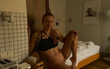 Megakikiboy sexy pornstar img