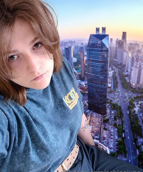 ashleejune xxx actress pics