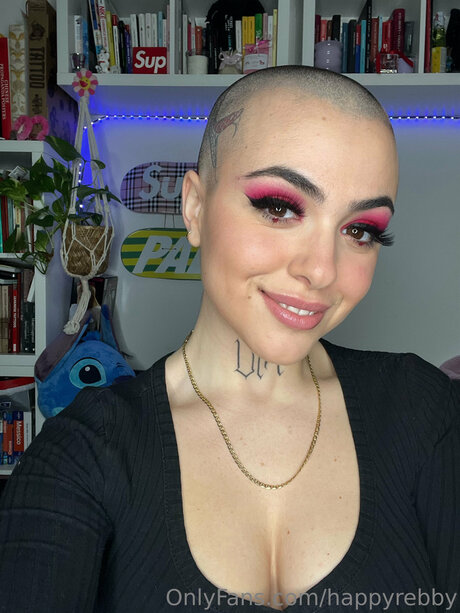 Happyrebby model porn archive