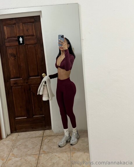 Annakacia model sex gallery