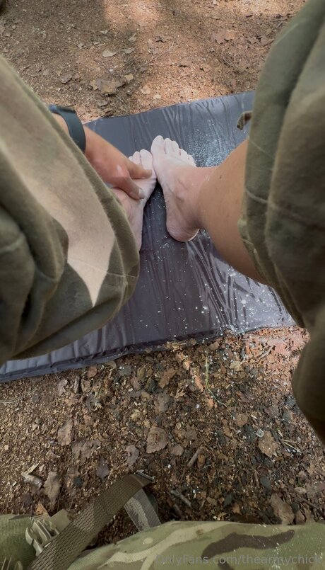 Thearmychick high quality actress pic