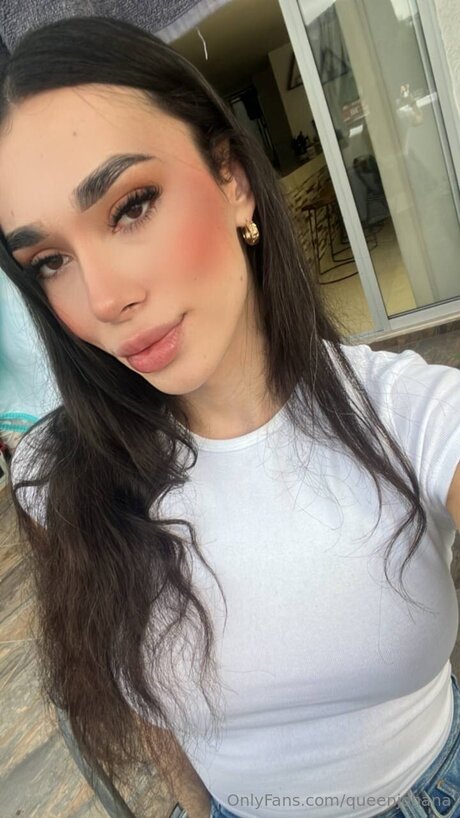 Queenjohana erotic star pics