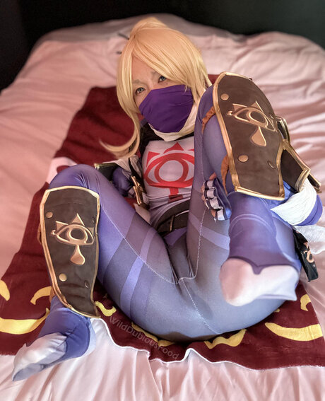 Wilddubiousfood naked actress pictures