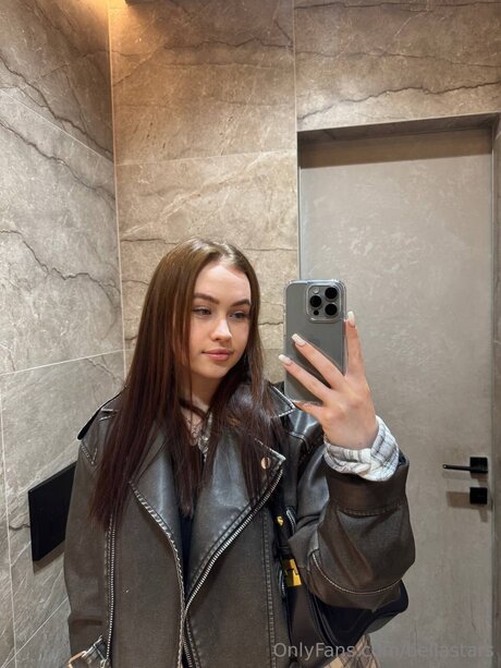 Bellastars pornstar adult photo