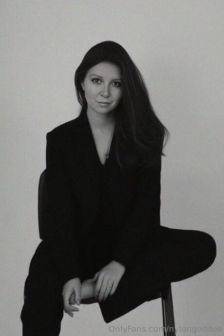 Nylongoddes profile pic