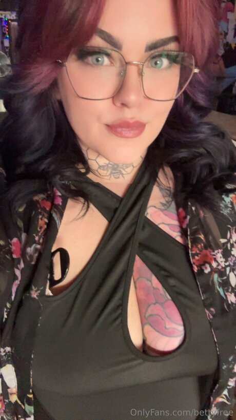 Bettyfree sex actress photo