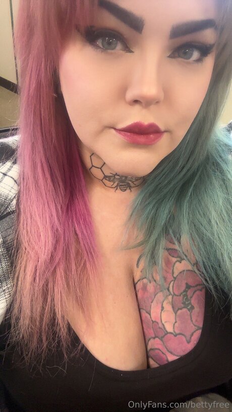 Bettyfree hot pornstar photos