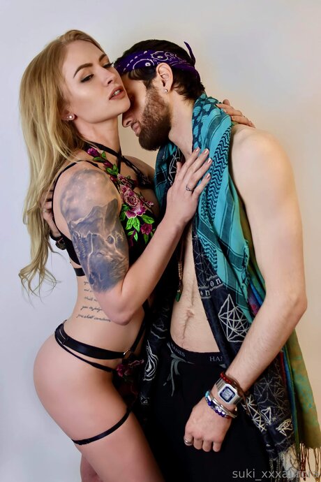 Suki Xxxaurora star nude galleries