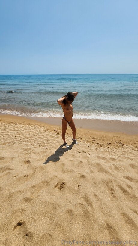 Onlybeautykitty pornstar images