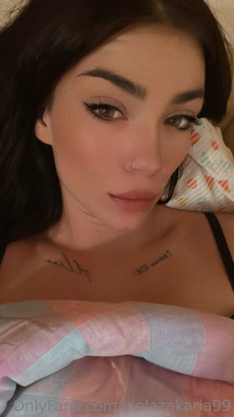 Violazakaria99 model art image