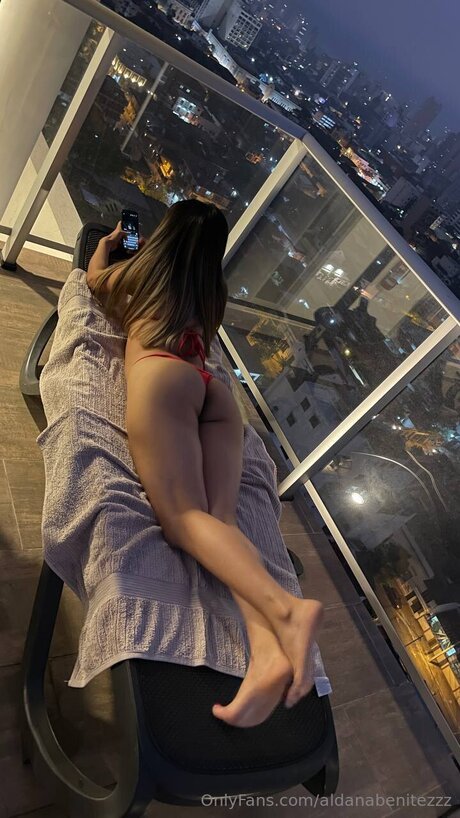 Aldanabenitezzz naked actress photo