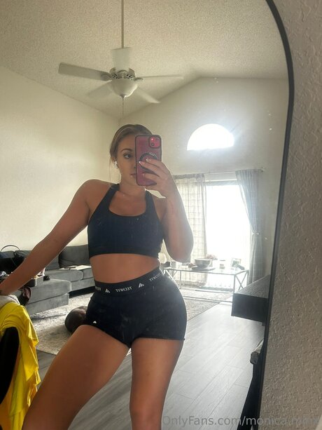 Monica Minx erotic pornstar pictures