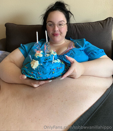 Ssbbwvanillahippo porn star pic